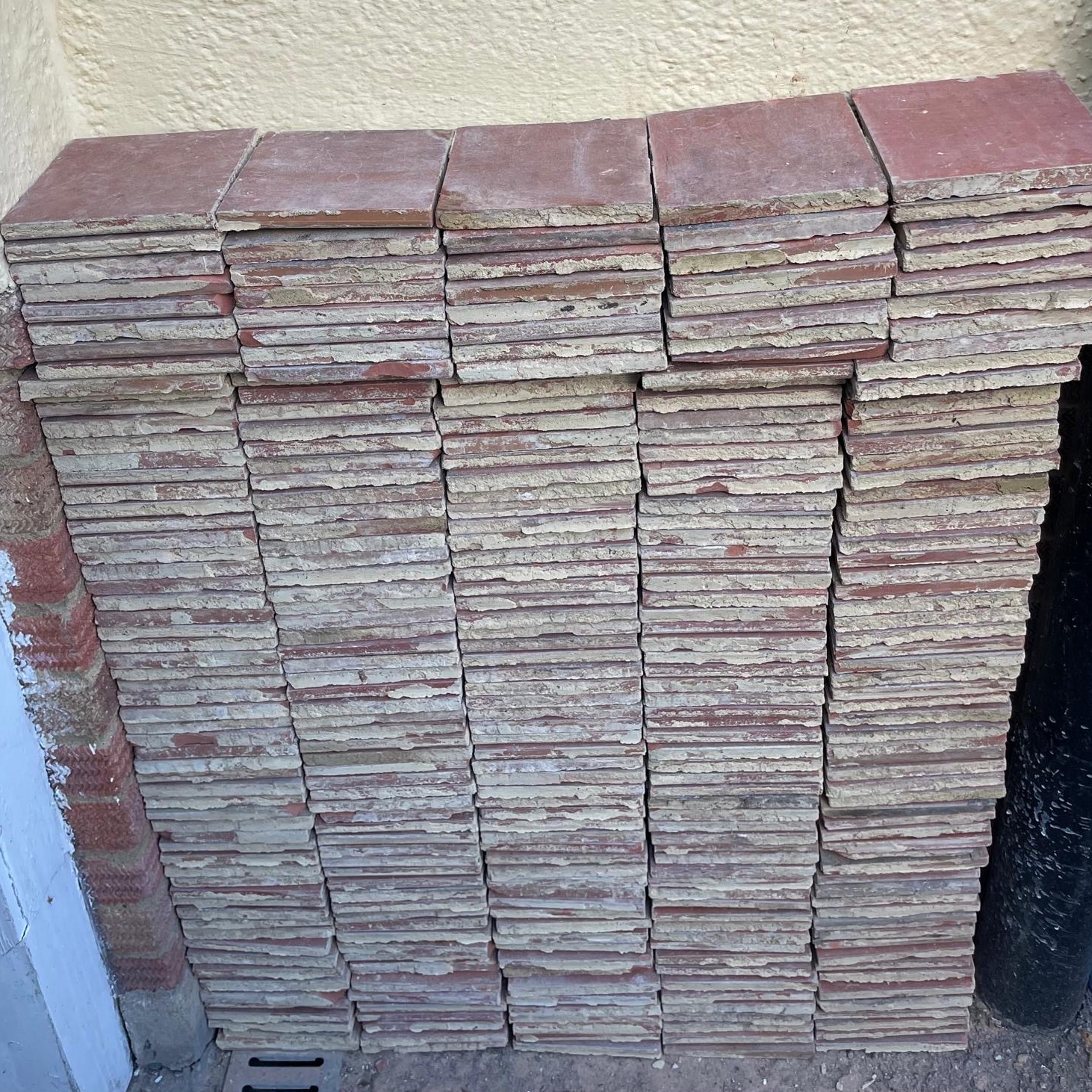 red Quarry tiles
