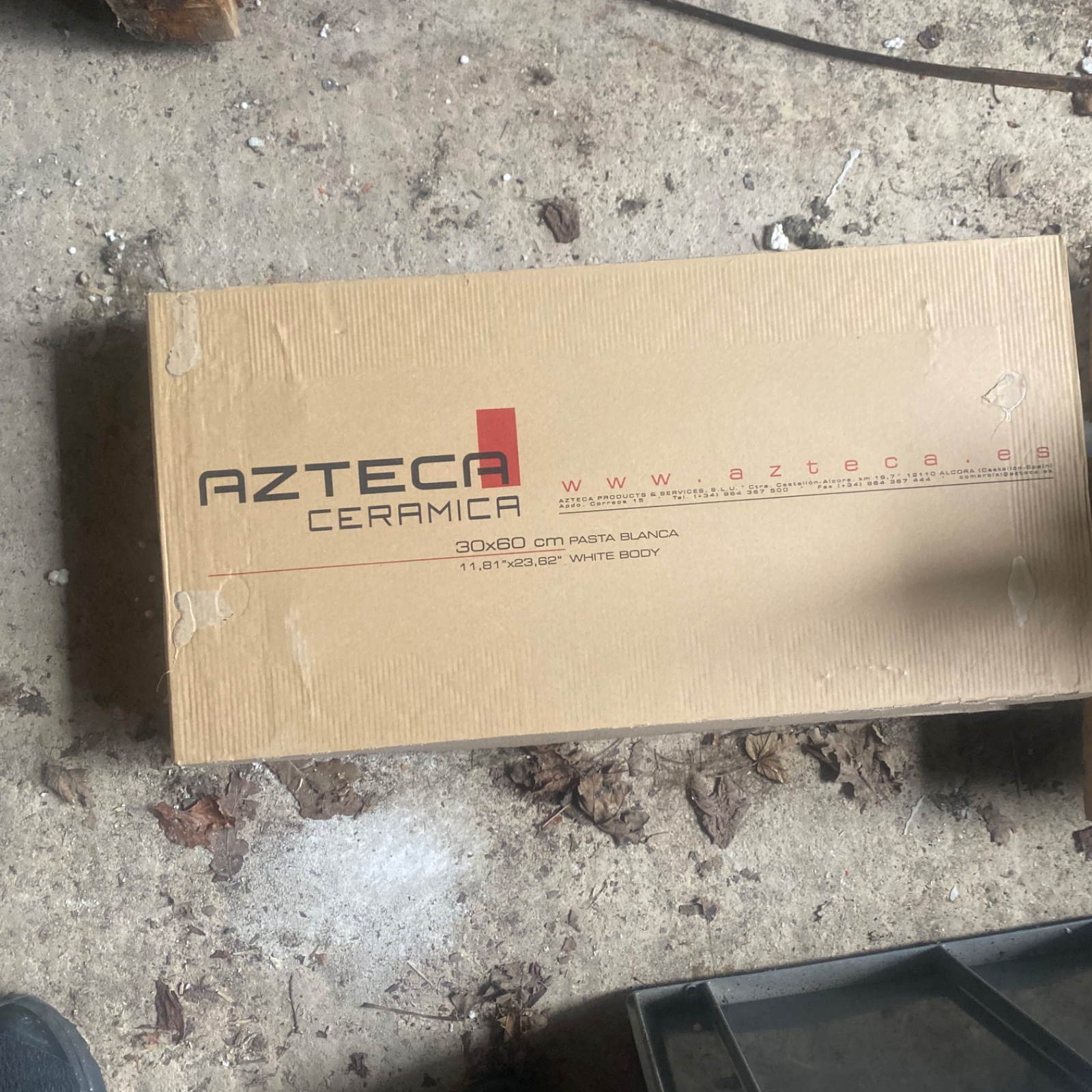 Azteca ceramica pasta blanco tiles — photo 2 of 4